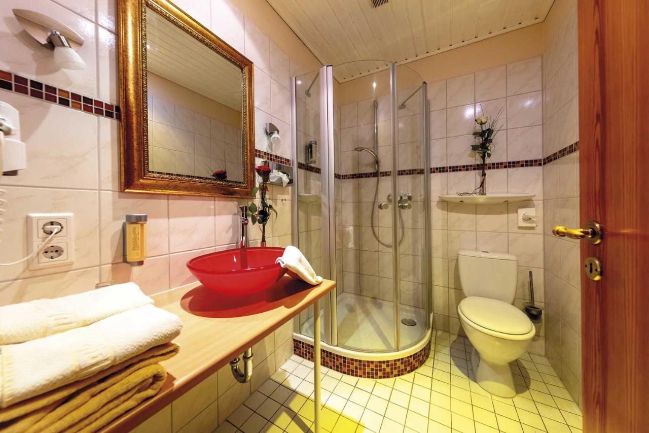 Hotel Historischer Krug Oeversee Екстериор снимка