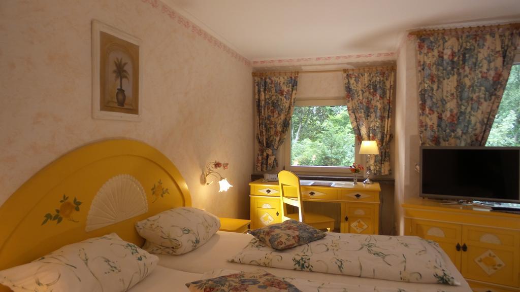 Hotel Historischer Krug Oeversee Екстериор снимка